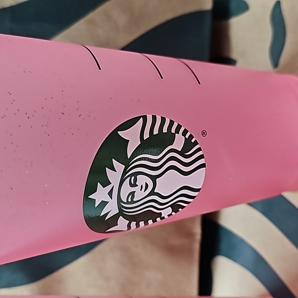 NEW Starbucks Cold Cups 24 oz. Pink with glitter. Set of 2. - Picture 6 of 6